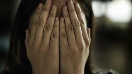 "Es una versión honesta": el auge de los "desinfluencers" y sus críticas negativas