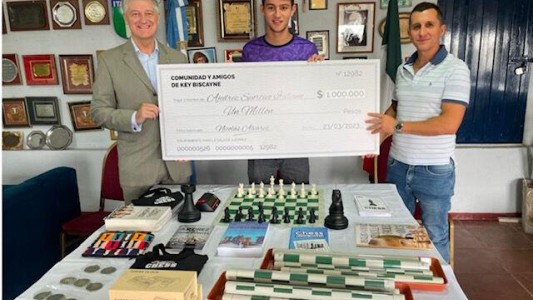 Club Sportivo Italiano inauguró sala de ajedrez gracias a campaña de recaudación de un joven en Miami