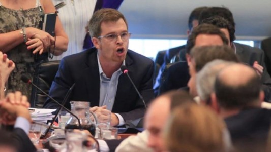 La fuerte defensa de Nicolás Massot a la reforma previsional: "Si quieren buscar la guita de los jubilados vamos a Ezeiza y Marcos Paz"