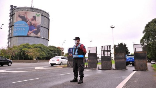 Entran a robar a una casa en Villa Urquiza y son detenidos en la colectora de avenida General Paz