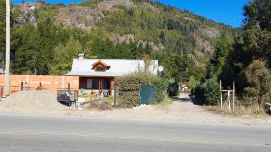 Se fue a la iglesia y le robaron $ 900.000 que había dejado en su mesa de luz