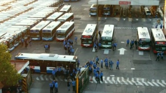 Hay colectivos: empresas levantaron el lockout previsto para esta tarde