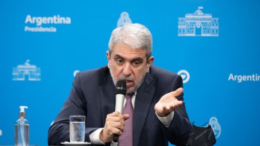 Aníbal Fernández pidió a fuerzas policiales más "esfuerzo" para "fortalecer" la seguridad en el país