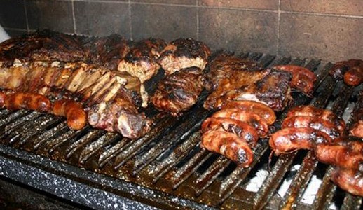 Insólito: iban a cenar, pero les robaron el asado