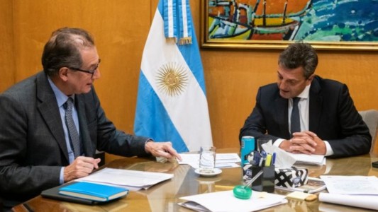 Massa y Pesce acordaron nuevas medidas para cuidar las reservas del Banco Central