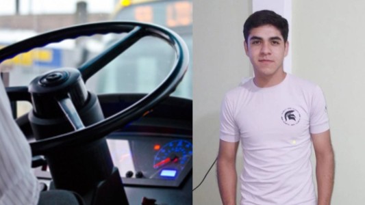 El colectivero se desmayó y un adolescente de 16 años logró frenarlo y salvar a todos