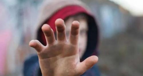 Bullying: la justicia ordena a tres adolescentes terminar con las agresiones a un compañero