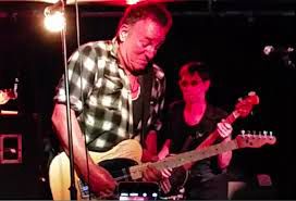 Bruce Springsteen da concierto sorpresa en un bar
