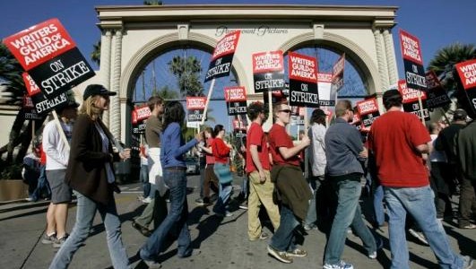 El Sindicato de Guionistas de Hollywood realizará la primera huelga en 15 años
