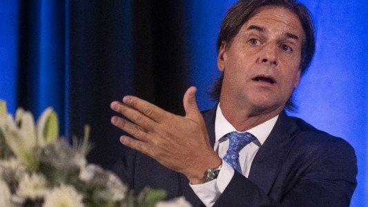 Lacalle Pou admitió que la diferencia de precios con la Argentina "genera un desequilibrio" en su país