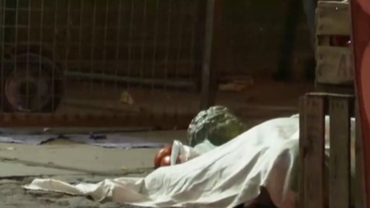 Fue a comprar verduras para un asado con compañeros de trabajo: lo asesinaron en una balacera