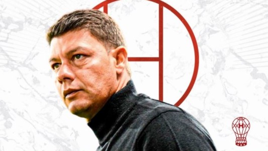 Sebastián Battaglia fue presentado como entrenador de Huracán