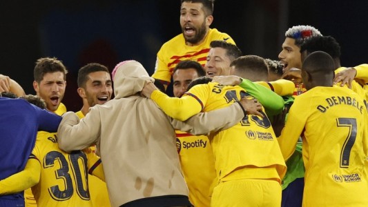 Barcelona se consagró campeón en España mientras sueña con Messi