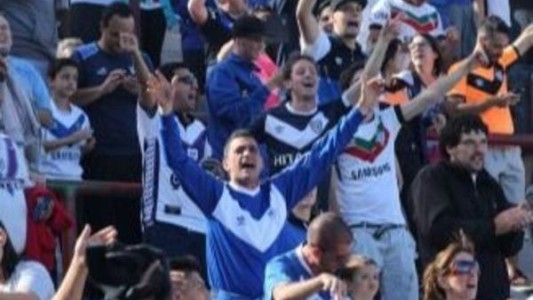 Los hinchas de Vélez pidieron la renuncia de la Comisión
