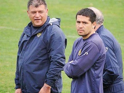Borghi lo quiere a Riquelme en la Liga de Quito