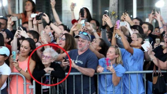 #EsViral: la foto que propone disfrutar antes de sacar una foto