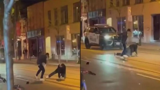 Canadá: detienen a un hombre por usar una pitón en una pelea callejera - #FlashChat