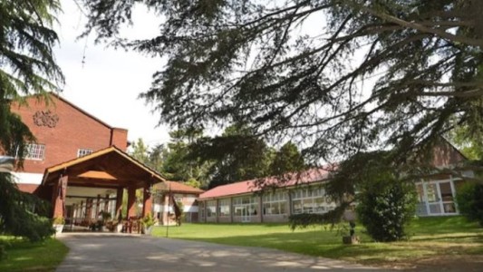 Denunciaron al directivo de un colegio por "exhibiciones obscenas" delante de un menor