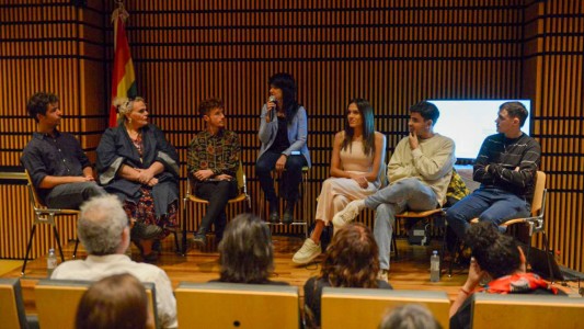 “El hombre trans pasa más desapercibido que la mujer trans", expresó el actor Lautaro Villanueva