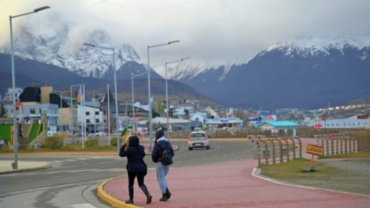 Durante el fin de semana largo se movilizaron 1,3 millones de turistas por el país