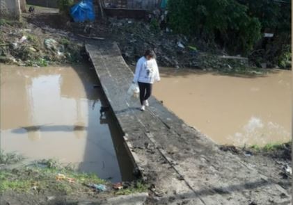 Video: el "puente" olvidado entre Florencio Varela y Quilmes