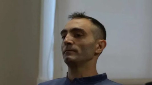 Condenan a prisión perpetua a un hombre por haber asesinado a su hijo de 3 años a puñaladas