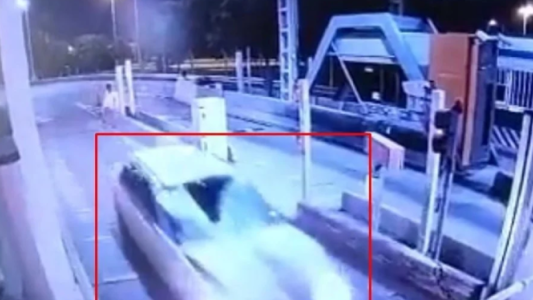 Liberaron al conductor que mató a una mujer en Acceso Oeste e inventó el robo de su auto