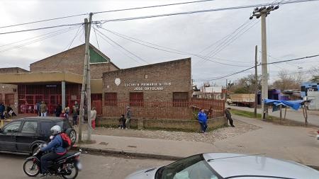 Se recupera el nene baleado en la puerta de una escuela en Rosario