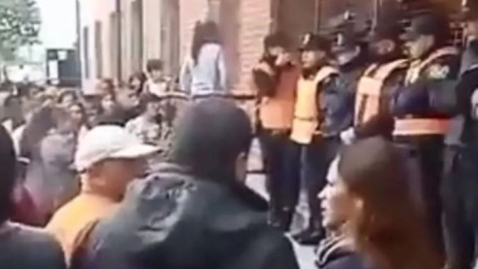 Denuncian abuso de alumno por parte de compañeros en una escuela de la localidad de Mariano Acosta