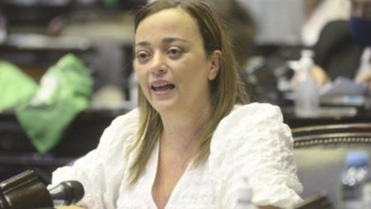 Fuerte crítica de Cecilia Moreau a Tolosa Paz: "Hay funcionarios gestionando y otros de rosca"