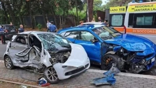 Italia: por un desafío viral, mataron a un nene en un accidente con un Lamborghini - #FlashChat
