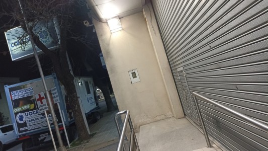 San Lorenzo: Balearon un edificio vinculado a la UOCRA