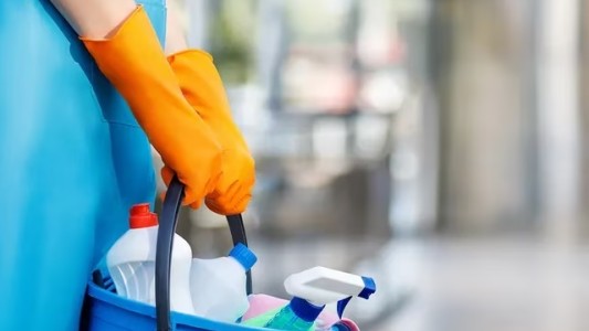 La AFIP notificó a 150 mil contribuyentes que tendrían empleados de casas particulares sin registrar