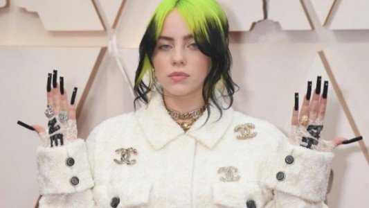 Billie Eilish habló sobre las críticas que recibe por su físico: “Lastiman mis sentimientos”