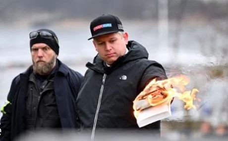 Países árabes y musulmanes criticaron la quema de un ejemplar del corán en una protesta en Suecia