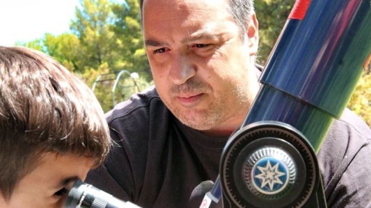 La NASA reconoció a un astrónomo de Las Grutas que descubrió un nuevo asteroide