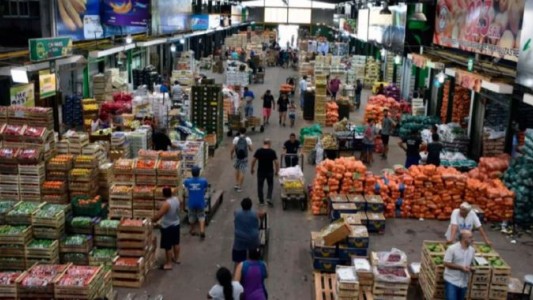 Inflación: no hubo acuerdo y los puesteros del Mercado Central anunciaron un paro