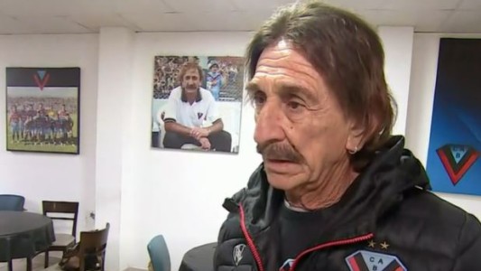 Madrugadores: El DT de Brown de Adrogué amanece al lado de la cancha donde entrena