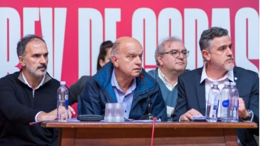 Grindetti fue elegido presidente de Independiente por los próximos tres años