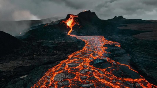 Islandia se estremece con más erupciones del volcán Fagradalsfjal - #FlashChat