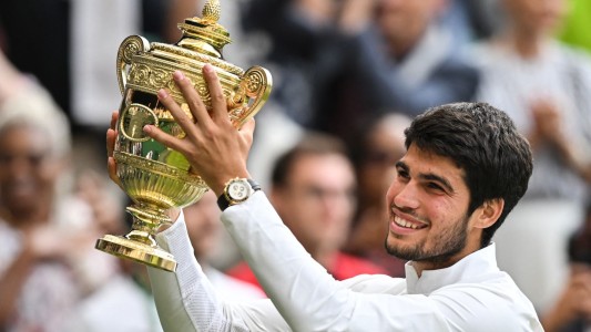 Carlos Alcaraz se coronó campeón en Wimbledon