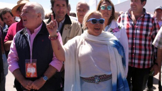 Carrió anunció que apoyará la reelección de Macri