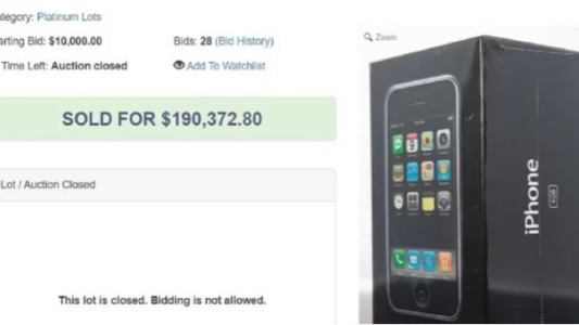 Subastaron un iPhone de 2007 en US$190 mil: el sorprendente motivo por el que se pagó ese monto