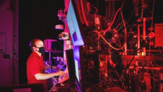 Autorreparación: prueban un metal que se repara solo