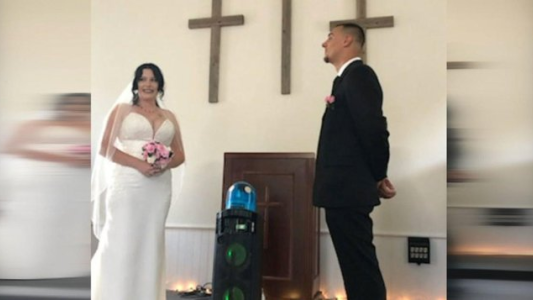 Se llevó adelante la primera unión civil mediante ChatGPT