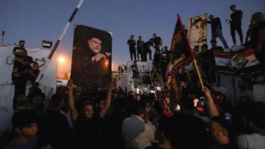 Quemaron la embajada de Suecia en Irak y se tensa la relación entre ambos países