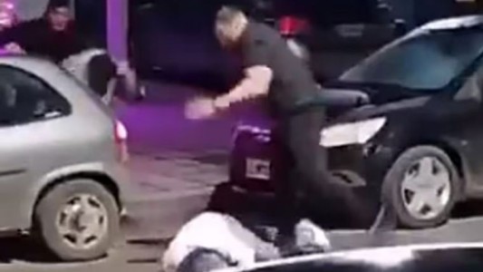 Detuvieron a los tres patovicas acusados de golpear a un hombre y a su hijo en un boliche de Necochea