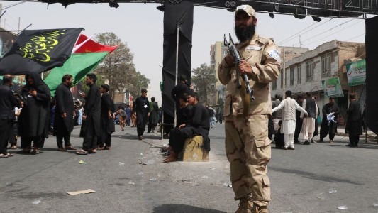 Los Talibanes consideraron "inmoral" la música y quemaron instrumentos musicales