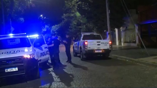 Discutieron por unas uñas esculpidas y la pelea terminó con un hombre muerto y su hijastra herida