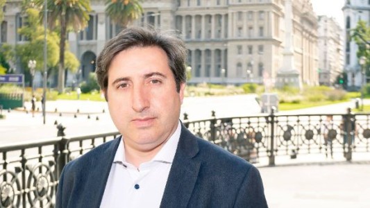 Cruce de candidatos por la ley de ética pública